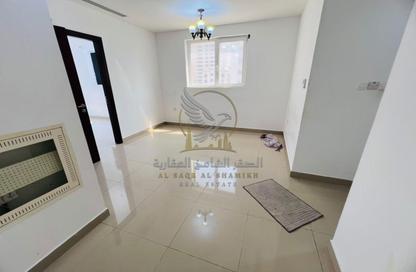 Apartment - 1 - 1 for rent in Al Nabaa Building - Al Naba'ah - Al Sharq - Sharjah Apartment - 1 - 1 for rent in Al Nabaa Building - Al Naba'ah - Al Sharq - Sharjah