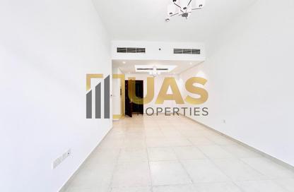 Apartment - 1 Bedroom - 2 Bathrooms for rent in Airport View Building - Al Garhoud - Dubai