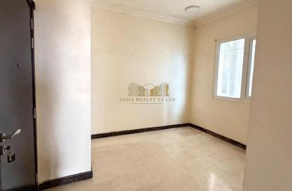 Apartment - 1 - 1 for rent in Al Hayl - Fujairah