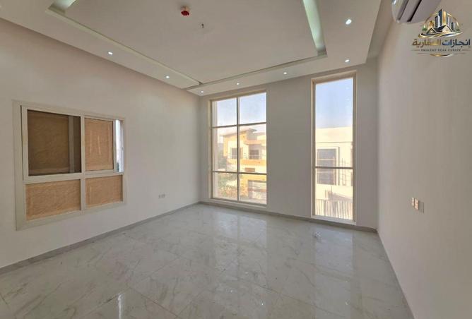 79859613 - Property Image 3