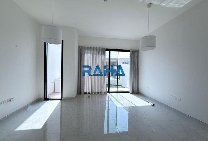 107317502 - Property Main Image