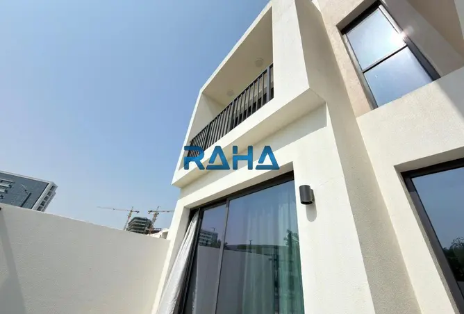 107317502 - Property Image 2