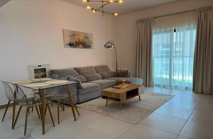 Apartment - 1 - 1 for sale in Binghatti Point - Dubai Silicon Oasis - Dubai