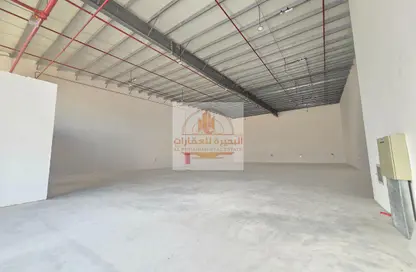 مستودع - استوديو - 2 حمامات للايجار في أم الثعوب - أم القيوين