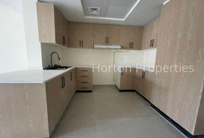 92704305 - صورة العقار 3
