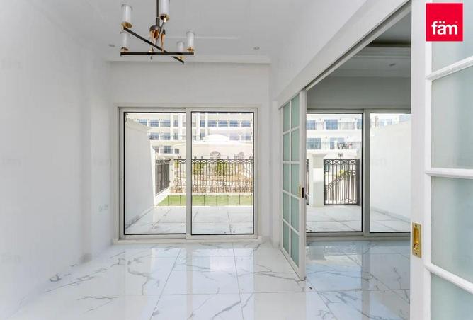 114159605 - Property Image 3
