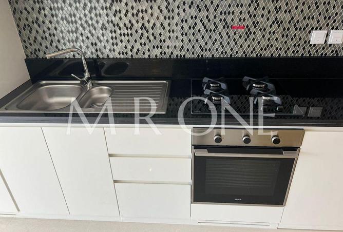 89647155 - Property Image 3