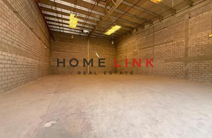 Warehouse - Studio - 1 Bathroom for rent in Al Sajaa Industrial - Al Sajaa - Sharjah