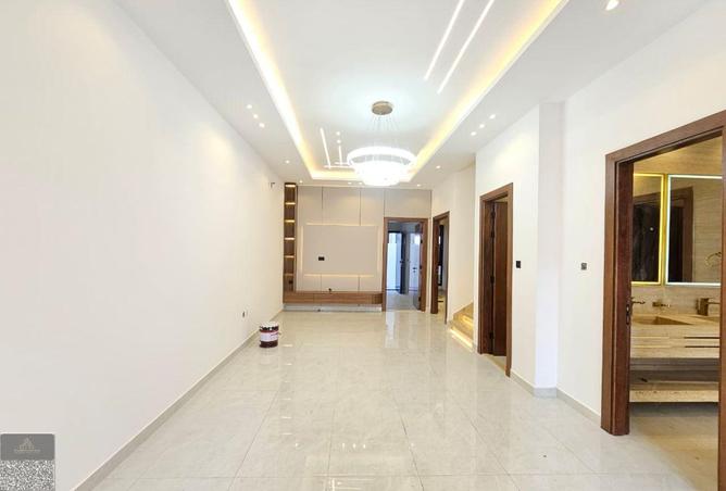 64033375 - صورة العقار 2