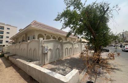 Villa - 4 Bedrooms - 4 Bathrooms for sale in Al Naemiya Tower 2 - Al Naemiya Towers - Al Nuaimiya - Ajman