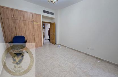Apartment - 1 Bedroom - 2 Bathrooms for rent in Al Qulaya'ah - Al Sharq - Sharjah