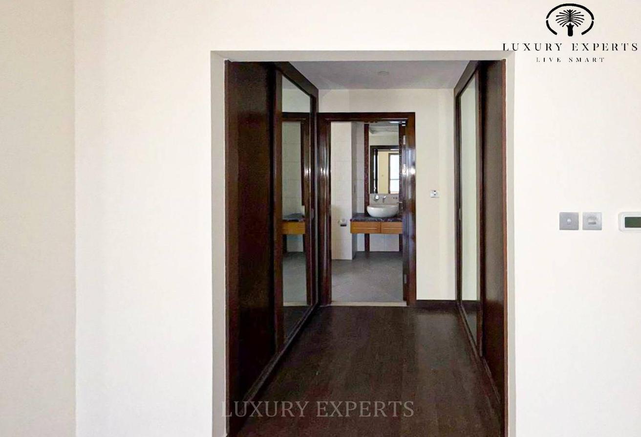 Spacious 4BR + Maid | Big Layout | Prime JBR photo 12