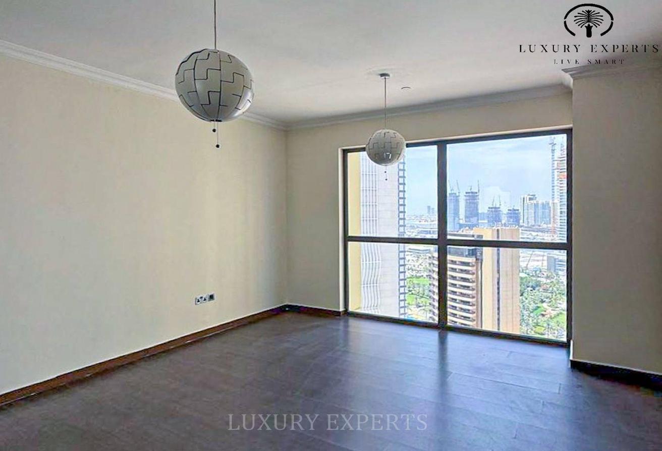Spacious 4BR + Maid | Big Layout | Prime JBR photo 10