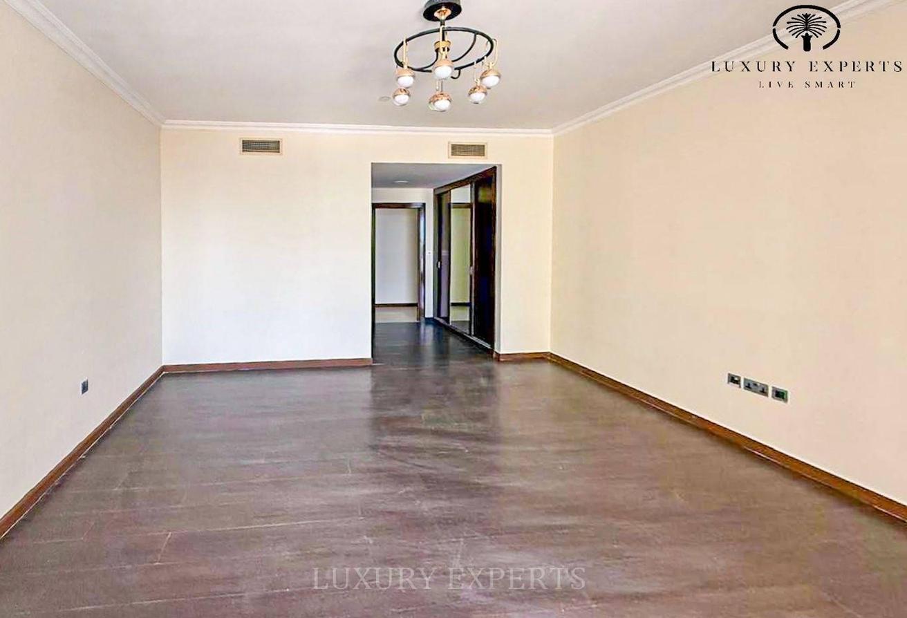 Spacious 4BR + Maid | Big Layout | Prime JBR photo 8