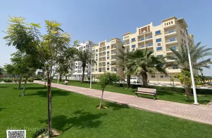 شقة - 2 غرف نوم - 3 حمامات للبيع في قرية الاميرة - الياسمين - عجمان