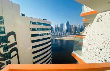 Apartment - 2 Bedrooms - 3 Bathrooms for sale in Millennium Binghatti Residences - Business Bay - Dubai