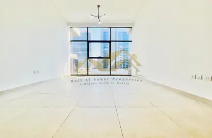 Apartment - 2 Bedrooms - 3 Bathrooms for rent in Jumeirah Garden City - Al Satwa - Dubai