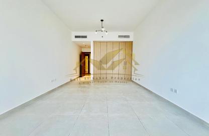 Apartment - 2 Bedrooms - 3 Bathrooms for rent in Jumeirah Garden City - Al Satwa - Dubai
