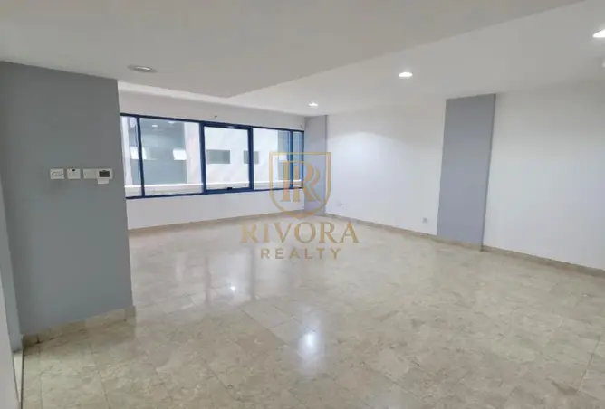104182440 - Property Image 2