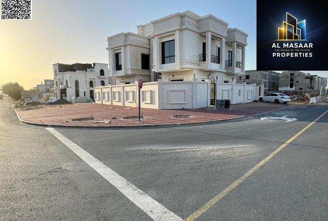 76137583 - Property Image 2