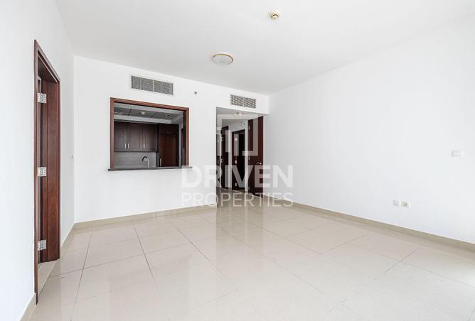 76962359 - Property Image 3
