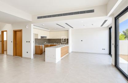 Townhouse - 3 - 4 for rent in La Rosa 1 - La Rosa - Villanova - Dubai