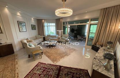 Apartment - 3 Bedrooms - 4 Bathrooms for sale in Al Tamr - Shoreline Apartments - Palm Jumeirah - Dubai