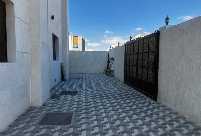 82804654 - صورة العقار 3