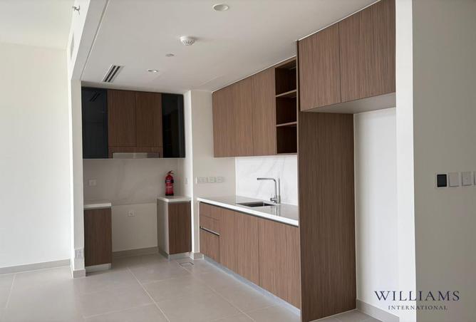 73118047 - Property Image 3