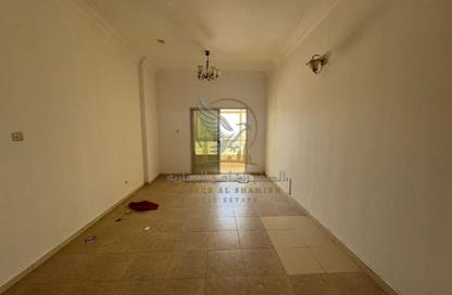 Apartment - 2 Bedrooms - 2 Bathrooms for rent in Al Khan Corniche - Al Khan - Sharjah Apartment - 2 Bedrooms - 2 Bathrooms for rent in Al Khan Corniche - Al Khan - Sharjah