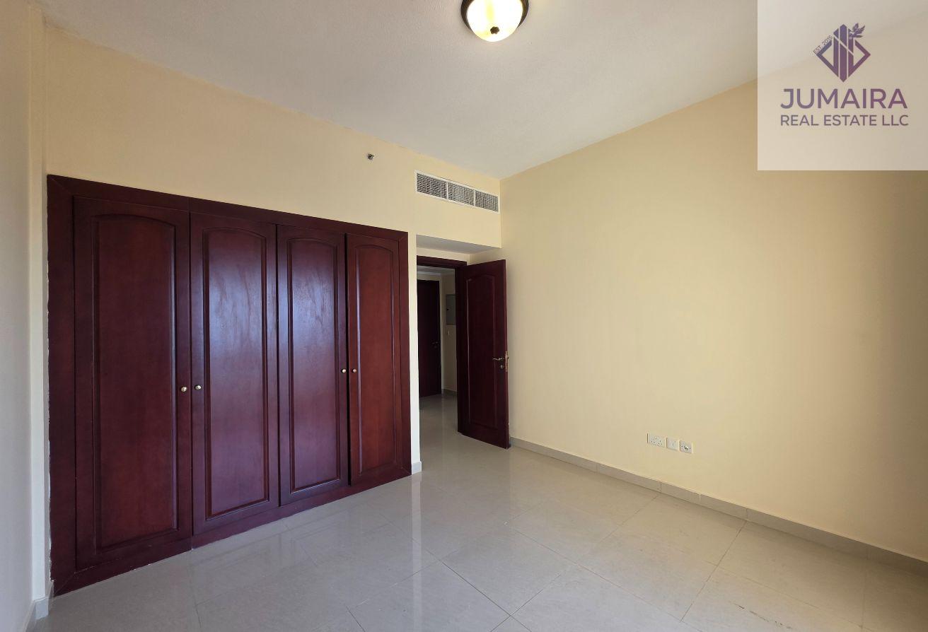 Spacious 1 Bedroom Apartment | Full Sea View