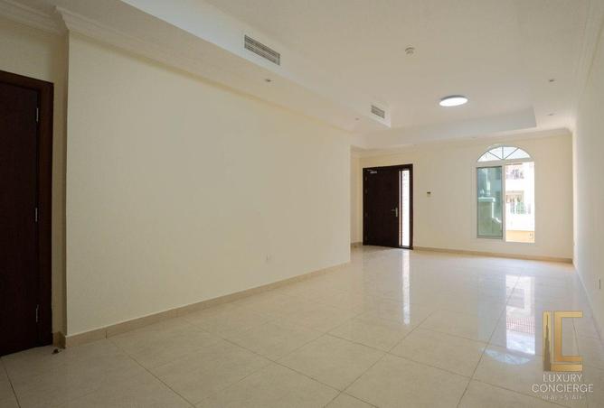 87882726 - Property Image 2