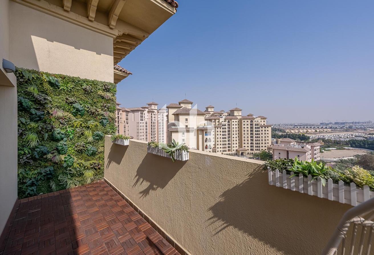 Golf Couse View | Lake View | Upgarded | Top Floor photo 16