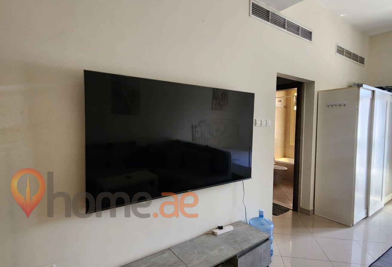 Studio for Rent | Low Floor | Fully Furnished photo 6