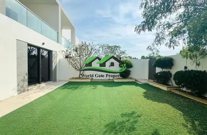 Villa - 3 Bedrooms - 4 Bathrooms for sale in Redwoods - Yas Acres - Yas Island - Abu Dhabi