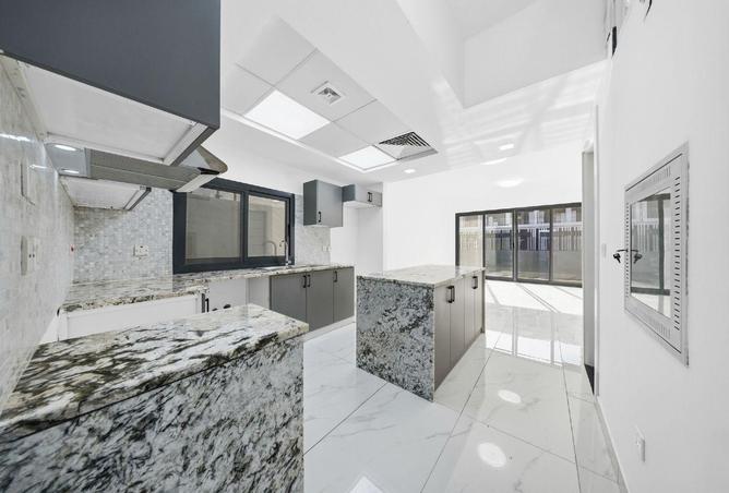 79837277 - Property Image 3