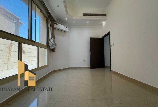 54961579 - صورة العقار 2