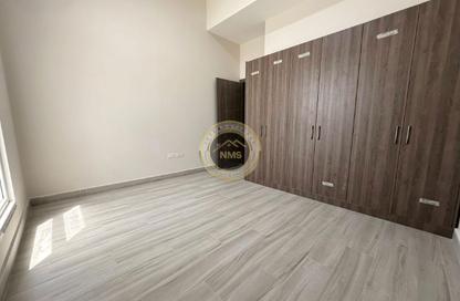 Apartment - 2 Bedrooms - 2 Bathrooms for rent in Hadbat Al Zafranah - Muroor Area - Abu Dhabi