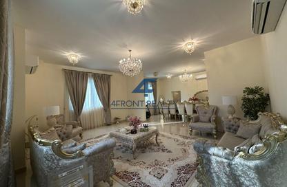 Villa - 6 - 7 for sale in Shakhbout City - Abu Dhabi Villa - 6 - 7 for sale in Shakhbout City - Abu Dhabi