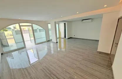 Villa - 4 Bedrooms - 4 Bathrooms for rent in Umm Suqeim 1 Villas - Umm Suqeim 1 - Umm Suqeim - Dubai