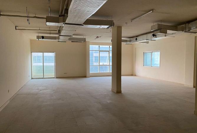 70270213 - Property Image 2