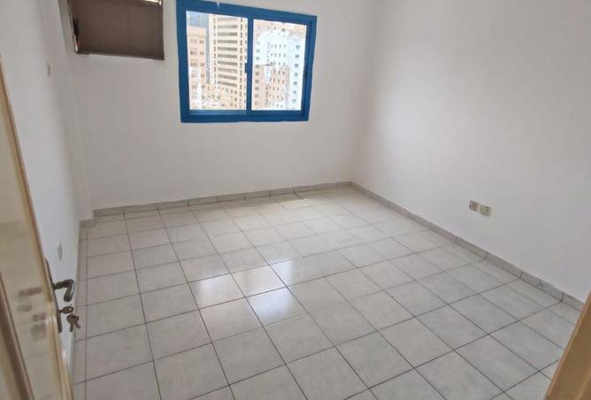 81532110 - Property Image 3