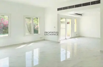 Villa - 3 Bedrooms - 4 Bathrooms for rent in Springs 5 - The Springs - Dubai