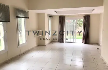 Villa - 3 Bedrooms - 2 Bathrooms for rent in Springs 1 - The Springs - Dubai