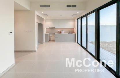 Villa - 3 - 4 for rent in Greenviews 2 - Emaar South - Dubai South (Dubai World Central) - Dubai