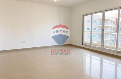 Apartment - 2 Bedrooms - 2 Bathrooms for rent in Tower 1 - Al Reef Downtown - Al Reef - Abu Dhabi