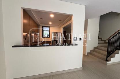 Townhouse - 4 - 3 for rent in Portofino - Damac Lagoons - Dubai