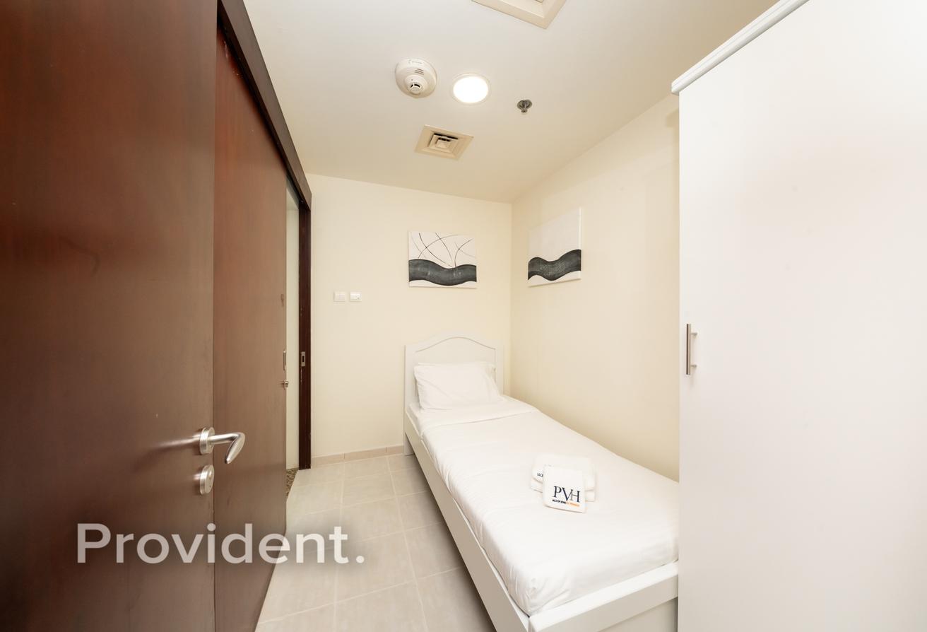 Elegant 3BR + Maid | Furnished | Prime Location photo 17