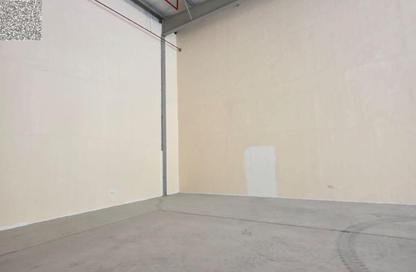 Warehouse - Studio - 1 for rent in Ali Mousa Building - Al Sajaa Industrial - Al Sajaa - Sharjah