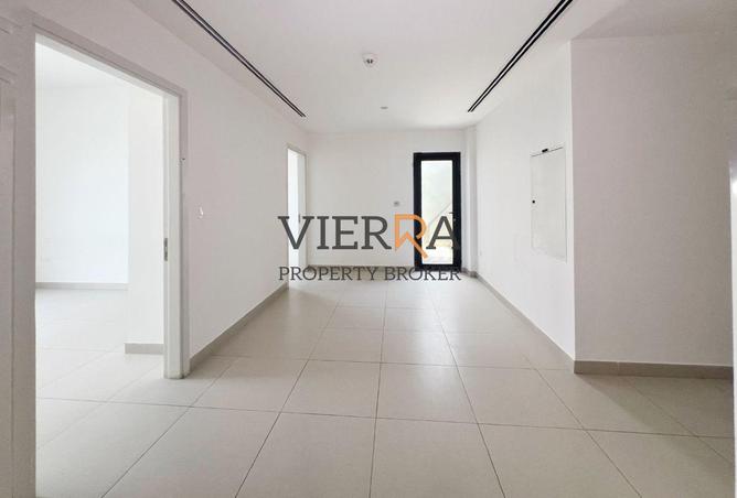 124266015 - Property Image 3